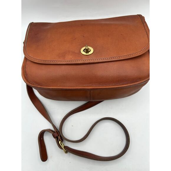 COACH City Bag 9790 Vintage British Tan
Leather Crossbody Shoulder Purse RARE - Picture 3 of 16